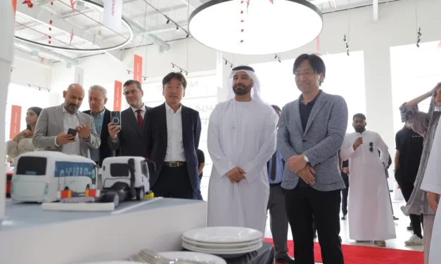 افتتاح مركز «نيو إيست» بالرياض يعزز توزيع سيارات إيسوزو وخدمات ما بعد البيع في السعودية